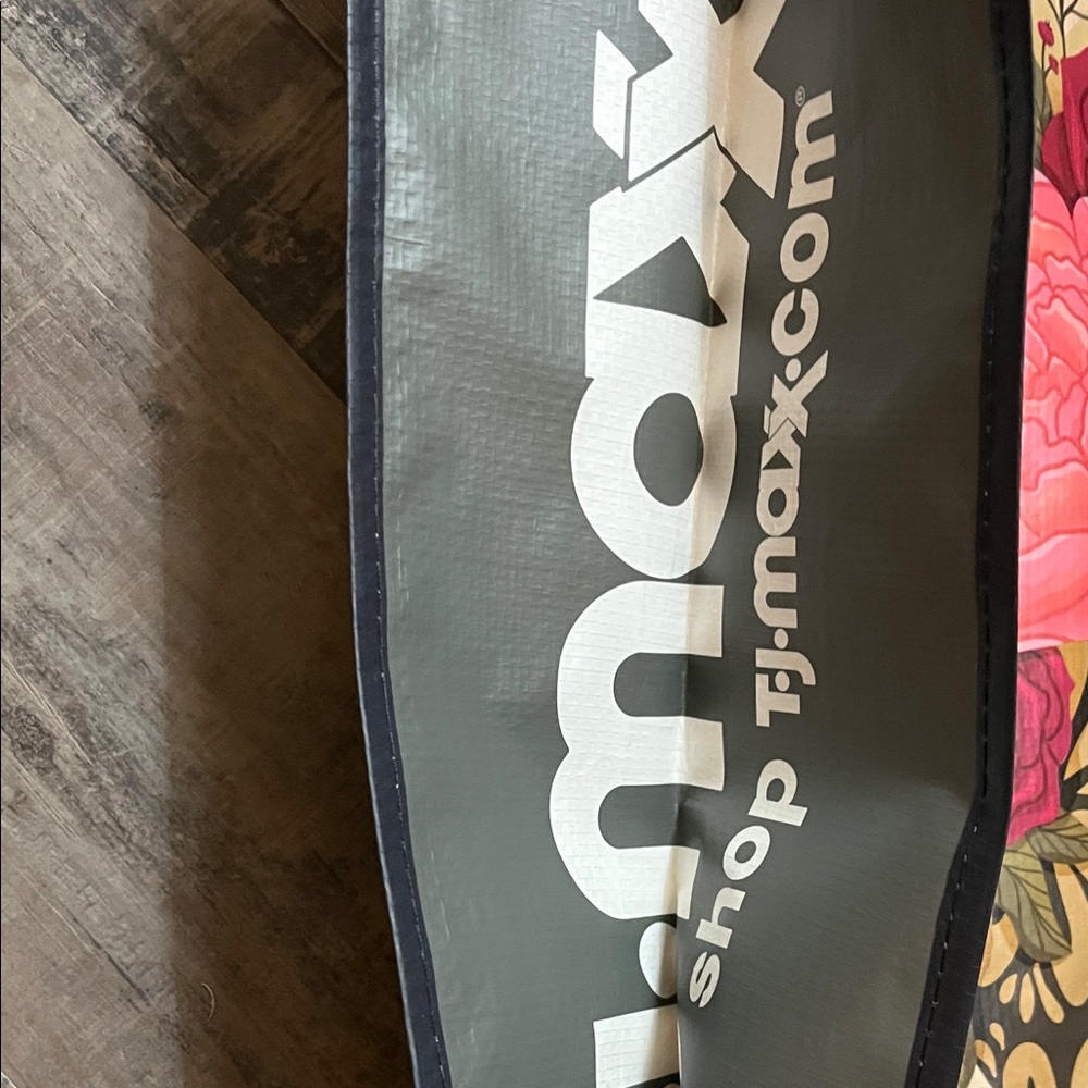 T.J.Maxx Floral Skull Tote Bag - Black and Tan - Picture 3 of 3